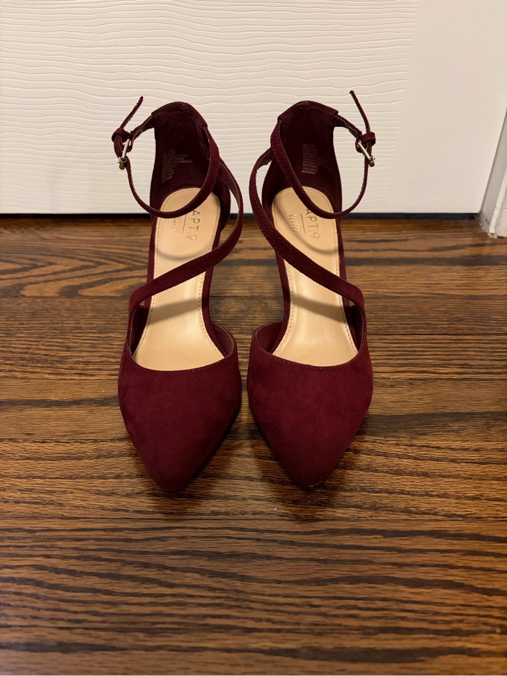 Apt. 9 Crisscross Ankle Strap Heels Size 7